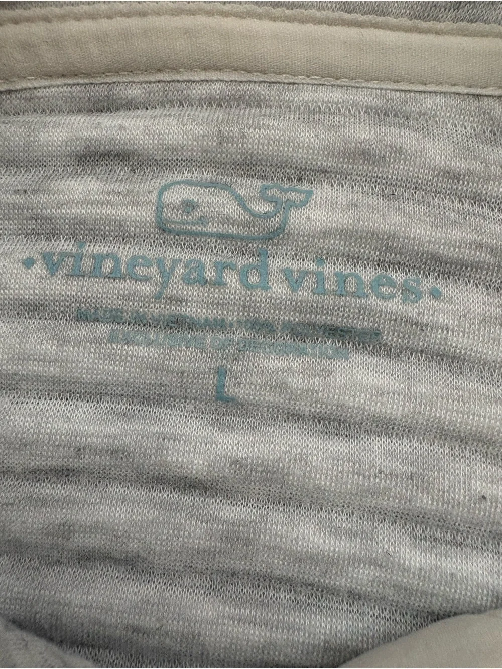 Vineyard Vines light gray